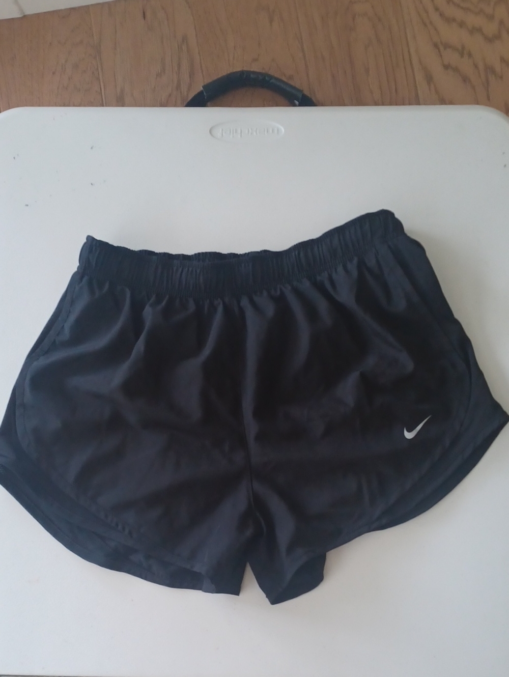 NIke Dri-Fit Running Shorts Women Medium Elastic Waist 2.5 In